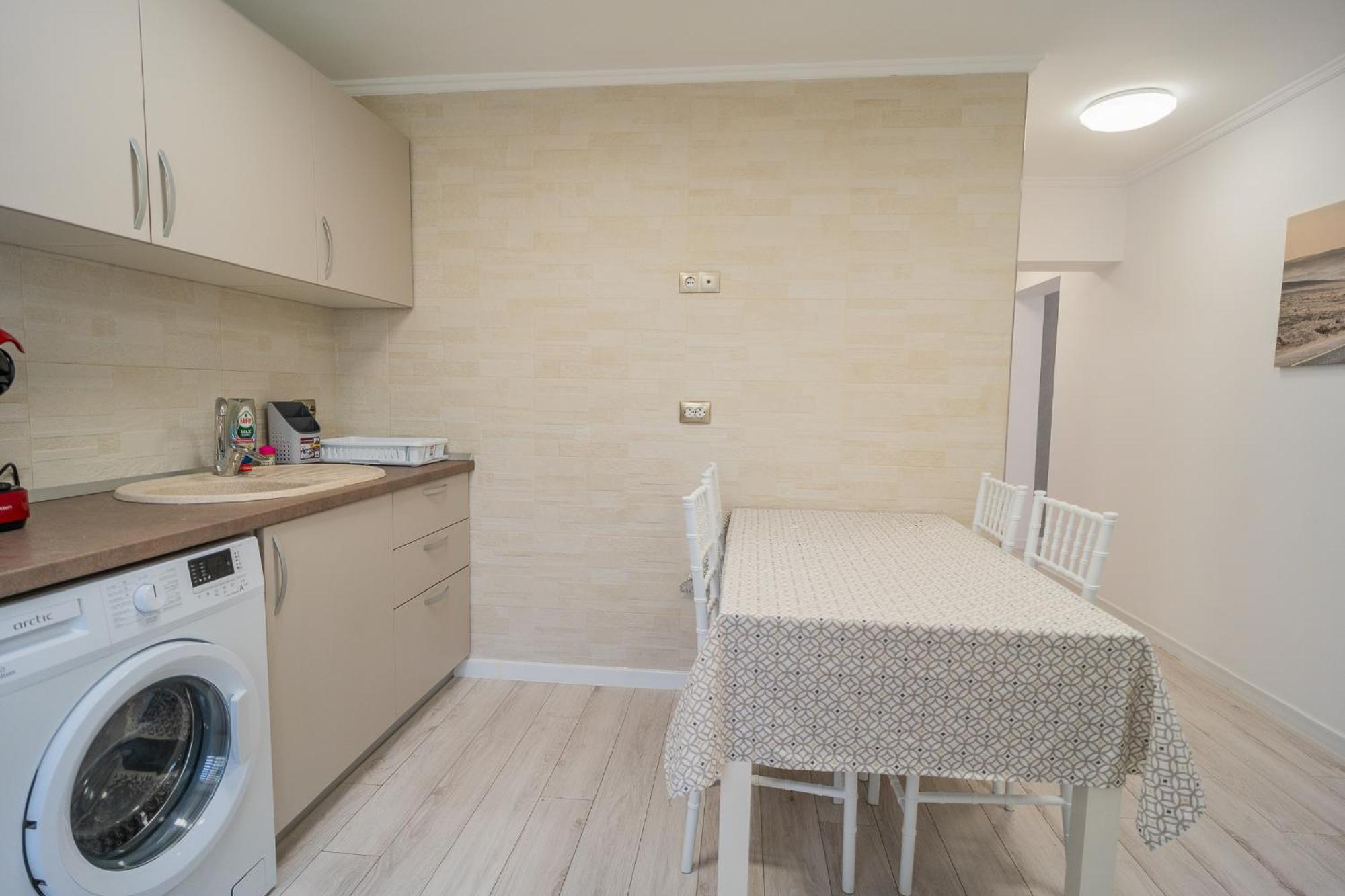 Luxury 2Br On Decebal Avenue Bucareste Exterior foto