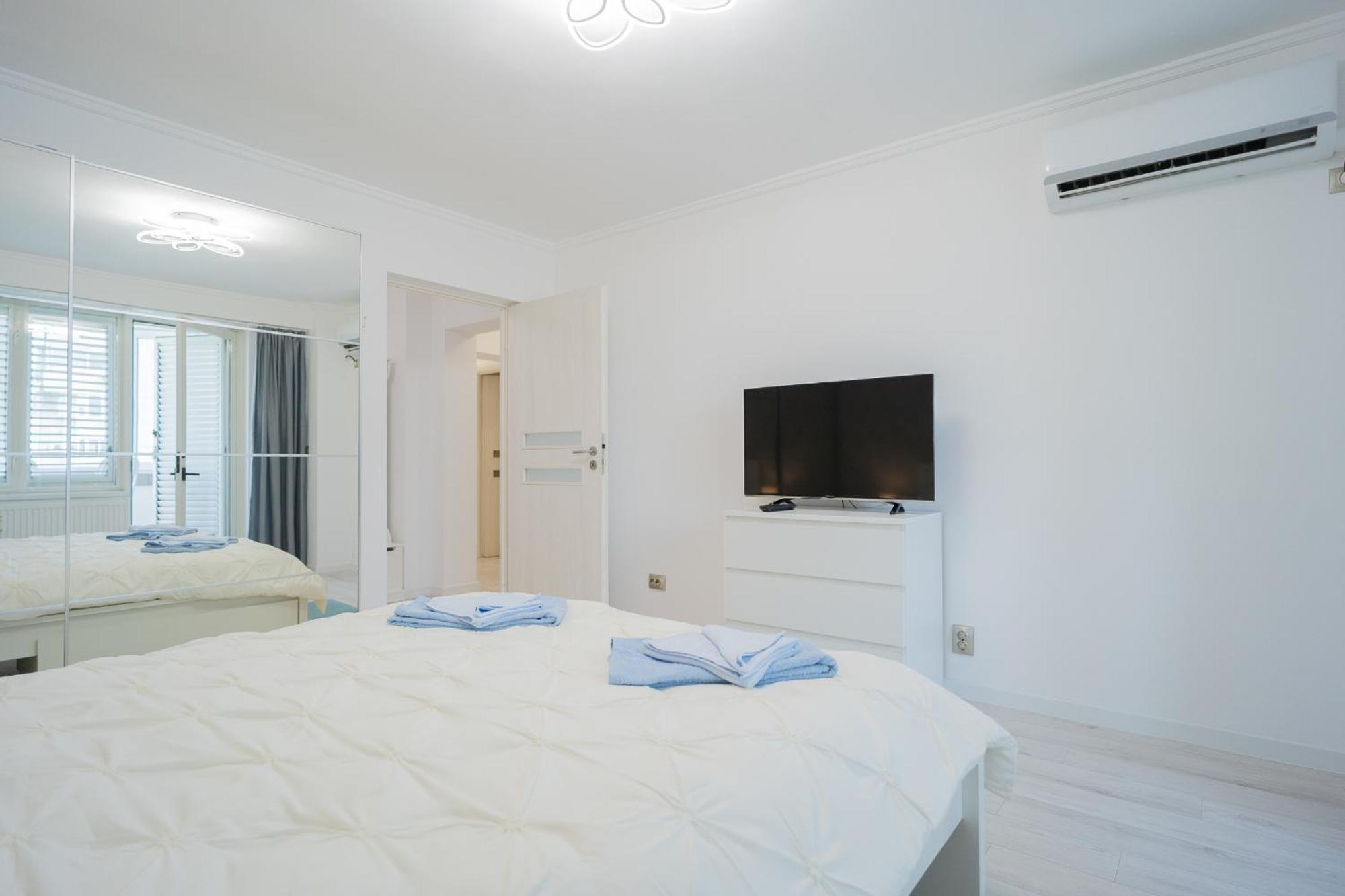 Luxury 2Br On Decebal Avenue Bucareste Exterior foto